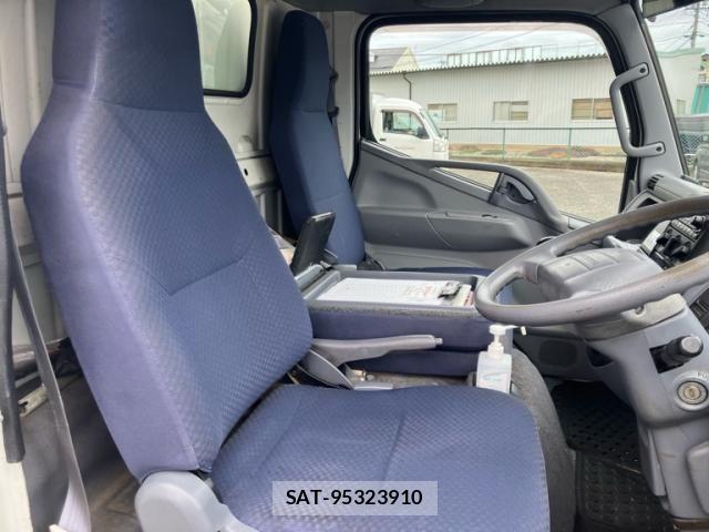 Mitsubishi CANTER GUTS 2009-09 8795453-9