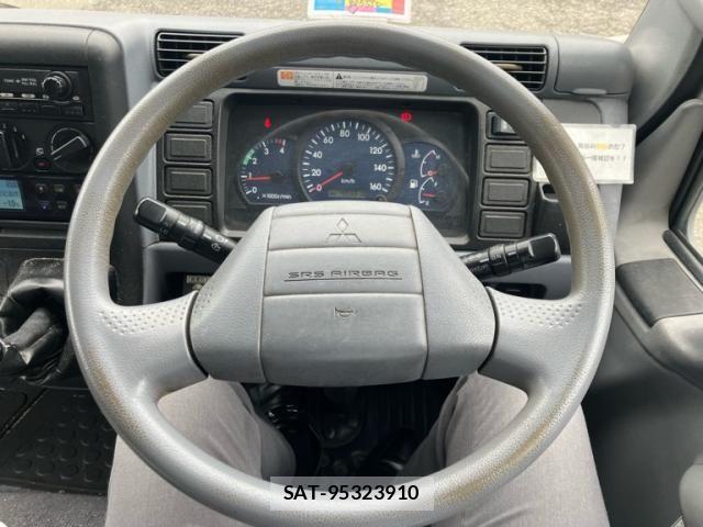 Mitsubishi CANTER GUTS 2009-09 8795453-18