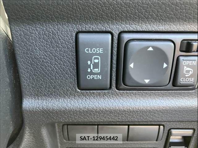 Nissan Caravan 2023-01 1353612-18