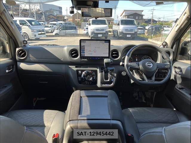 Nissan Caravan 2023-01 1353612-3