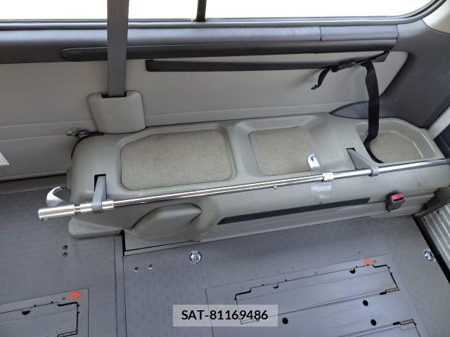 Nissan CARAVAN BUS 2006-04 7978750-14