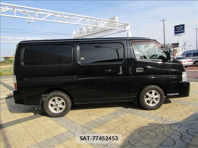 Nissan CARAVAN COACH 2004-01 922795-15