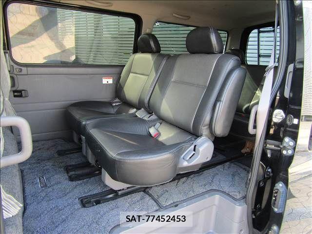 Nissan CARAVAN COACH 2004-01 922795-3