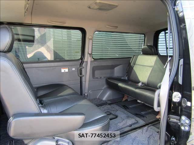 Nissan CARAVAN COACH 2004-01 922795-4