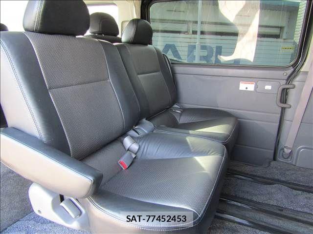 Nissan CARAVAN COACH 2004-01 922795-5