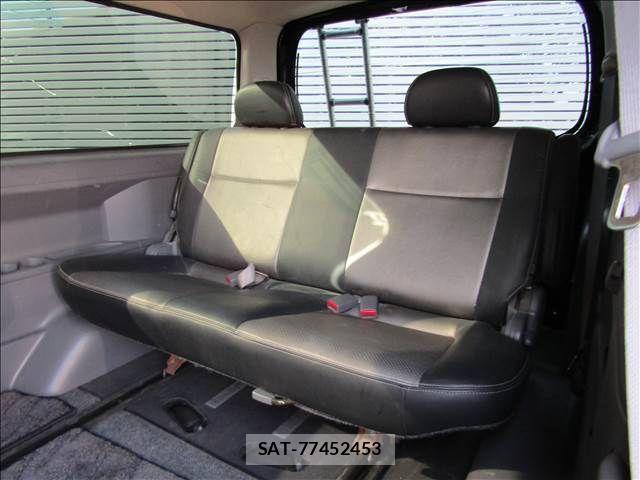 Nissan CARAVAN COACH 2004-01 922795-6