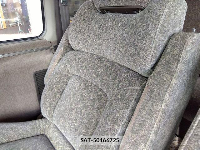 Nissan CARAVAN COACH 1995-11 1471314-20