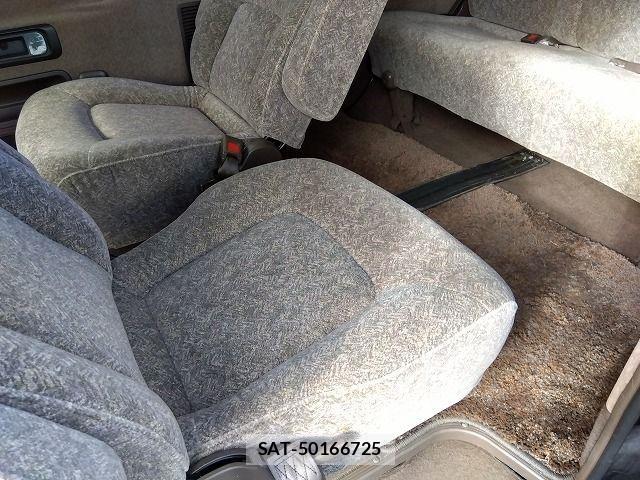 Nissan CARAVAN COACH 1995-11 1471314-22