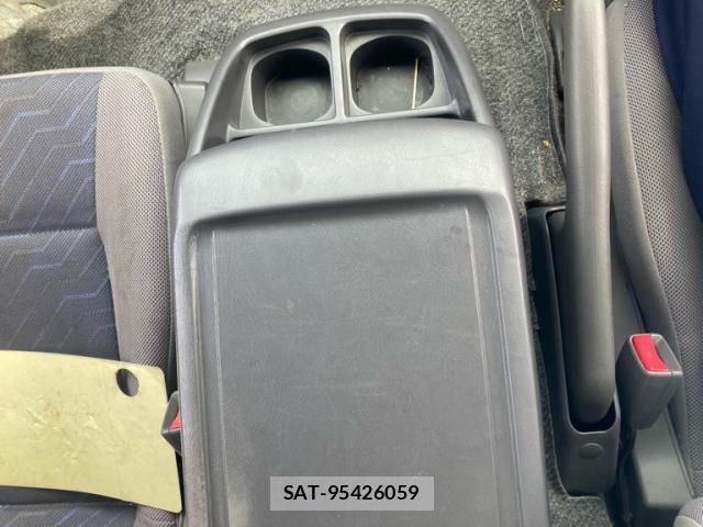Nissan CARAVAN COACH 2003-08 7215807-14