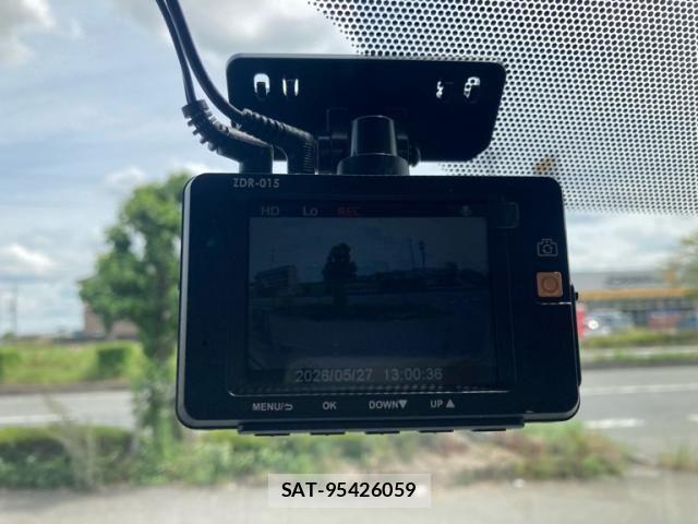Nissan CARAVAN COACH 2003-08 7215807-17