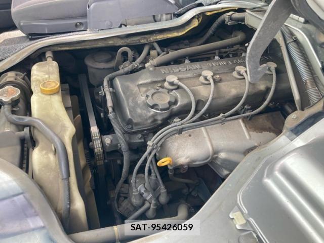 Nissan CARAVAN COACH 2003-08 7215807-19