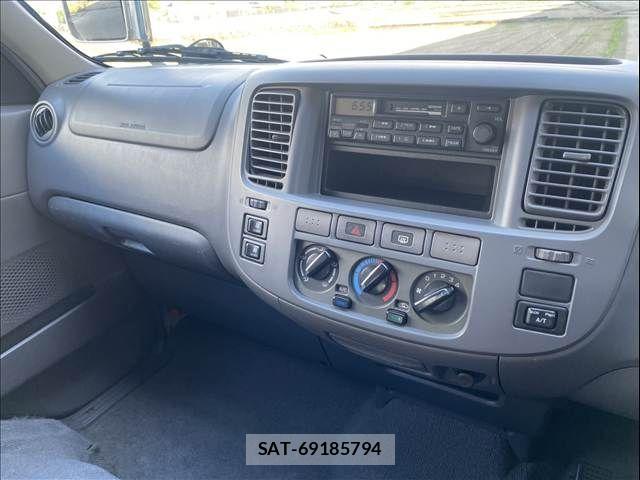 Nissan CARAVAN COACH 2003-04 7508310-21