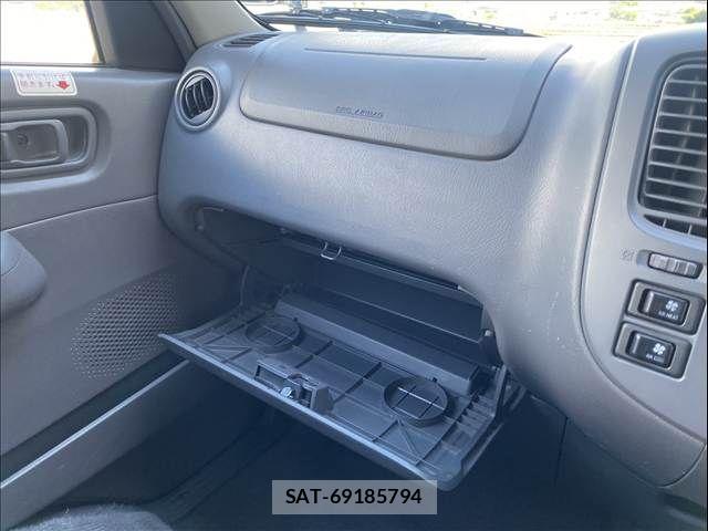 Nissan CARAVAN COACH 2003-04 7508310-22