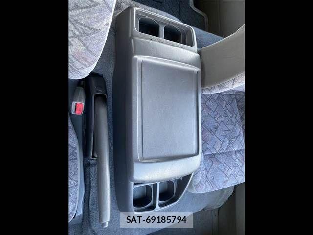 Nissan CARAVAN COACH 2003-04 7508310-24