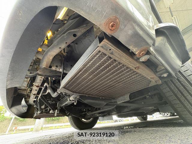 Nissan CARAVAN COACH 1995-04 7960893-15