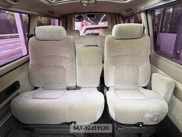 Nissan CARAVAN COACH 1995-04 7960893-18
