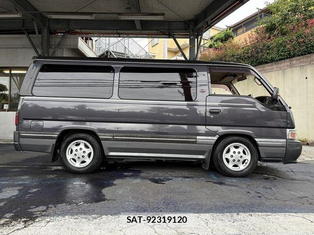Nissan CARAVAN COACH 1995-04 7960893-27