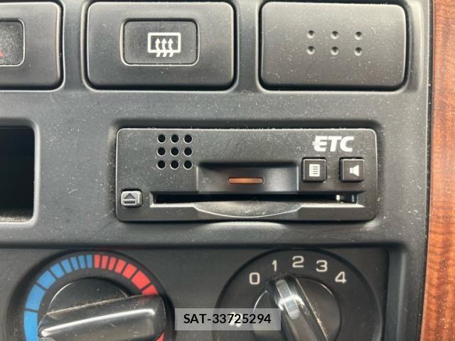 Nissan CARAVAN COACH 2008-07 8658342-23