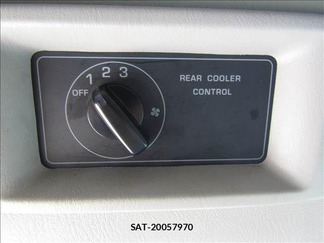 Nissan CARAVAN COACH 2011-05 8870603-10