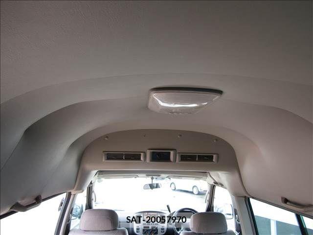 Nissan CARAVAN COACH 2011-05 8870603-22