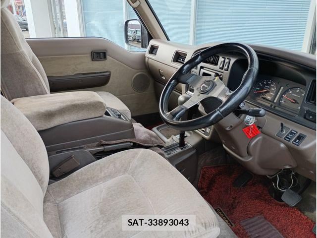 Nissan CARAVAN COACH 1992-07 4932985-3