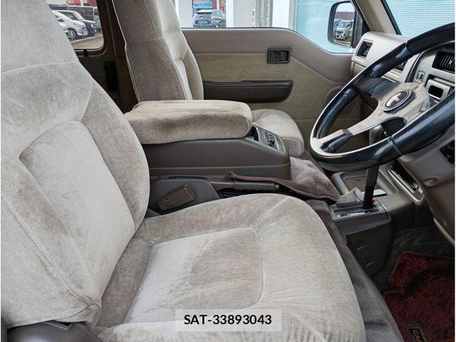 Nissan CARAVAN COACH 1992-07 4932985-5