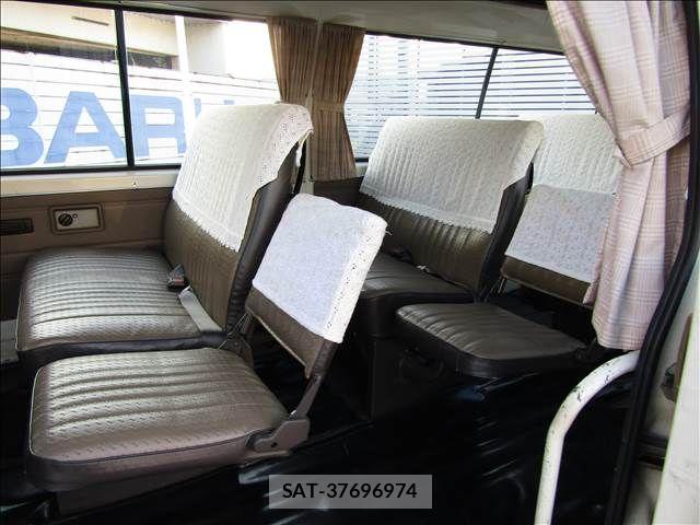Nissan Caravan 1992-06 1071076-17