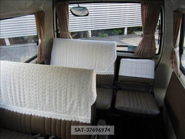 Nissan Caravan 1992-06 1071076-18