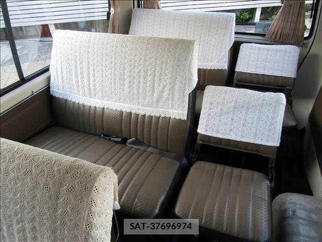 Nissan Caravan 1992-06 1071076-19