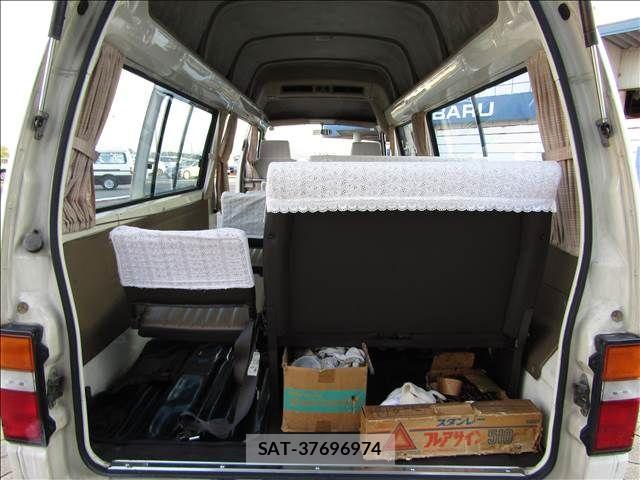 Nissan Caravan 1992-06 1071076-20