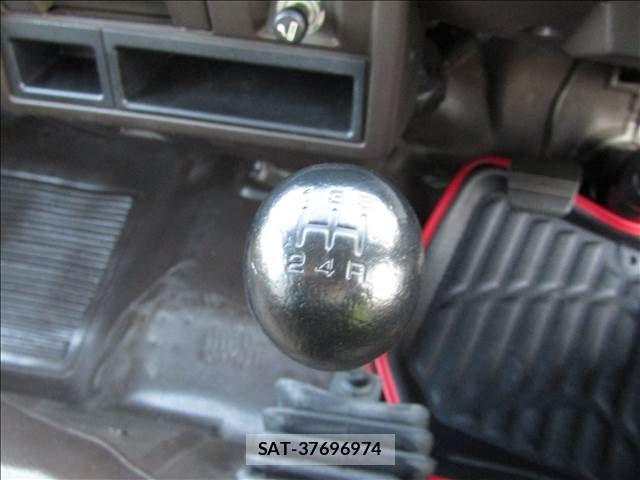 Nissan Caravan 1992-06 1071076-4