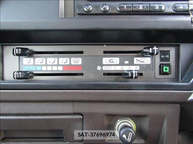Nissan Caravan 1992-06 1071076-5