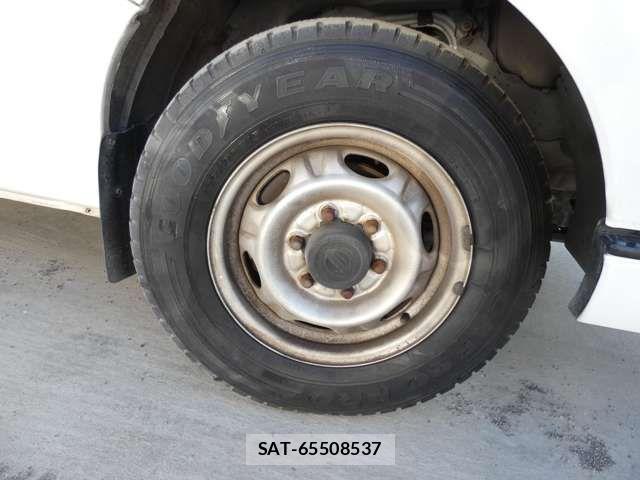 Nissan Caravan 2005-09 4751775-15