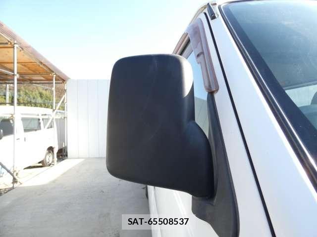 Nissan Caravan 2005-09 4751775-22