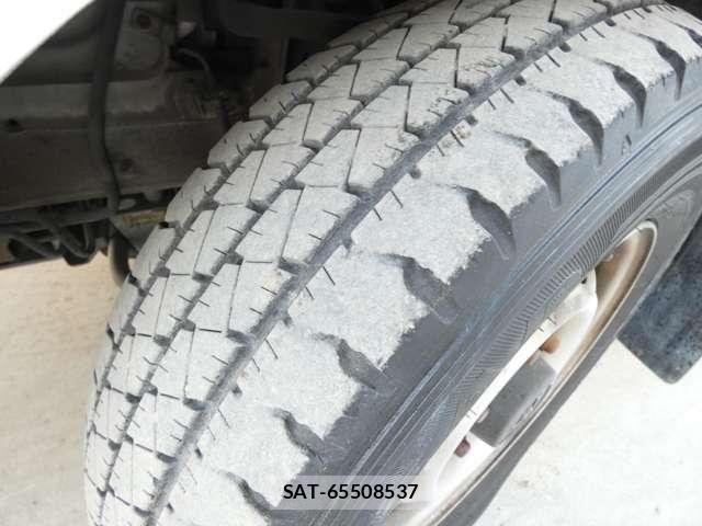 Nissan Caravan 2005-09 4751775-25