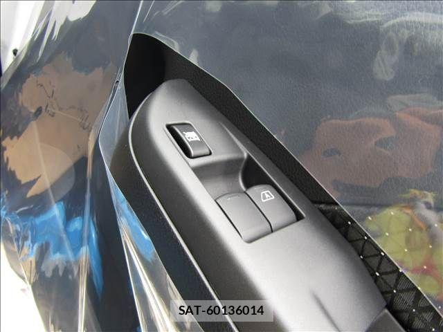 Nissan Caravan 2026-05 7215809-9