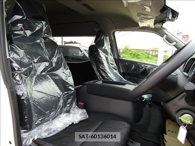 Nissan Caravan 2026-05 7215809-13