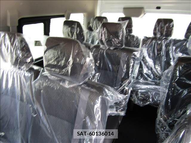 Nissan Caravan 2026-05 7215809-17
