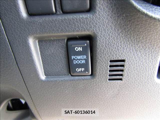 Nissan Caravan 2026-05 7215809-5