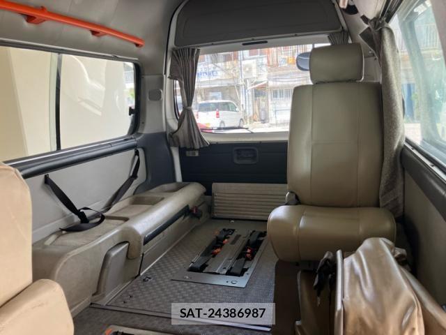 Nissan Caravan 2006-09 8098399-16