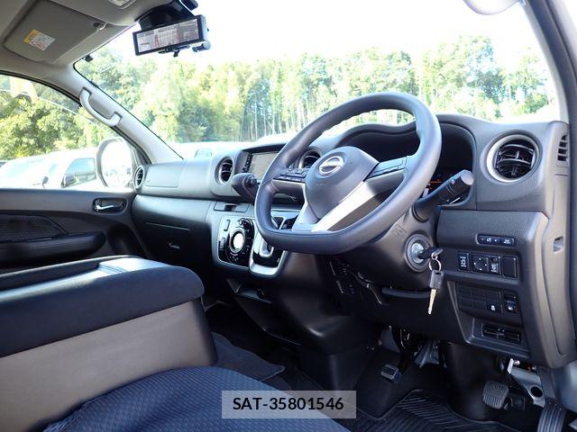 Nissan Caravan 2025-03 8879010-20