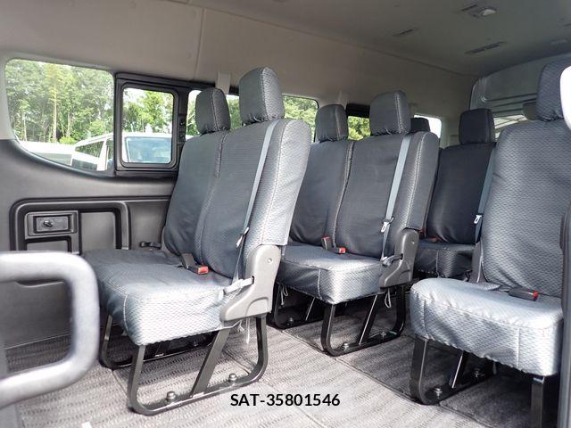 Nissan Caravan 2025-03 8879010-25