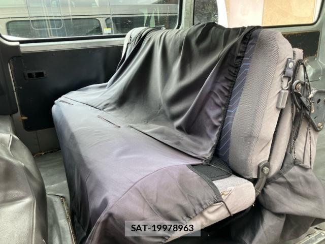 Nissan Caravan 2001-06 8335176-11