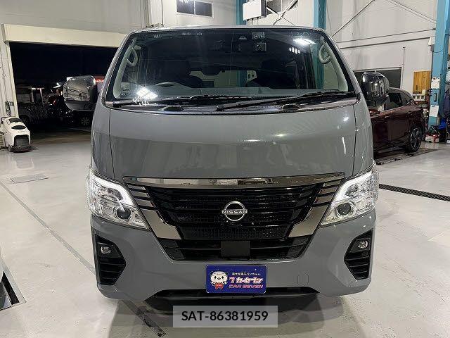 Nissan Caravan 2021-10 8879009-4