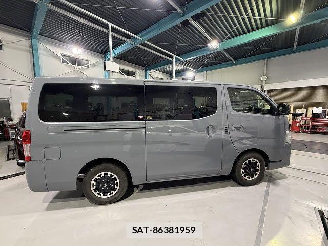Nissan Caravan 2021-10 8879009-6