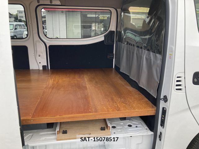 Nissan Caravan 2022-07 1411635-9