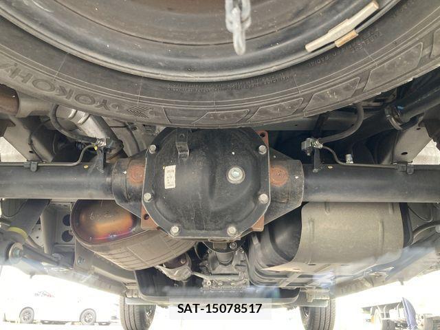 Nissan Caravan 2022-07 1411635-19