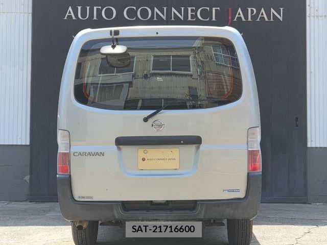 Nissan Caravan 2004-03 6670733-14