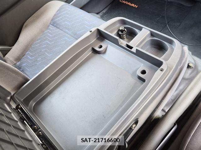 Nissan Caravan 2004-03 6670733-23