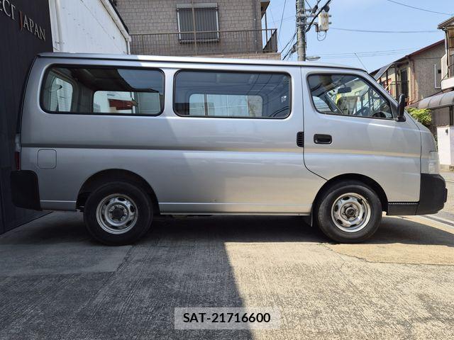 Nissan Caravan 2004-03 6670733-8